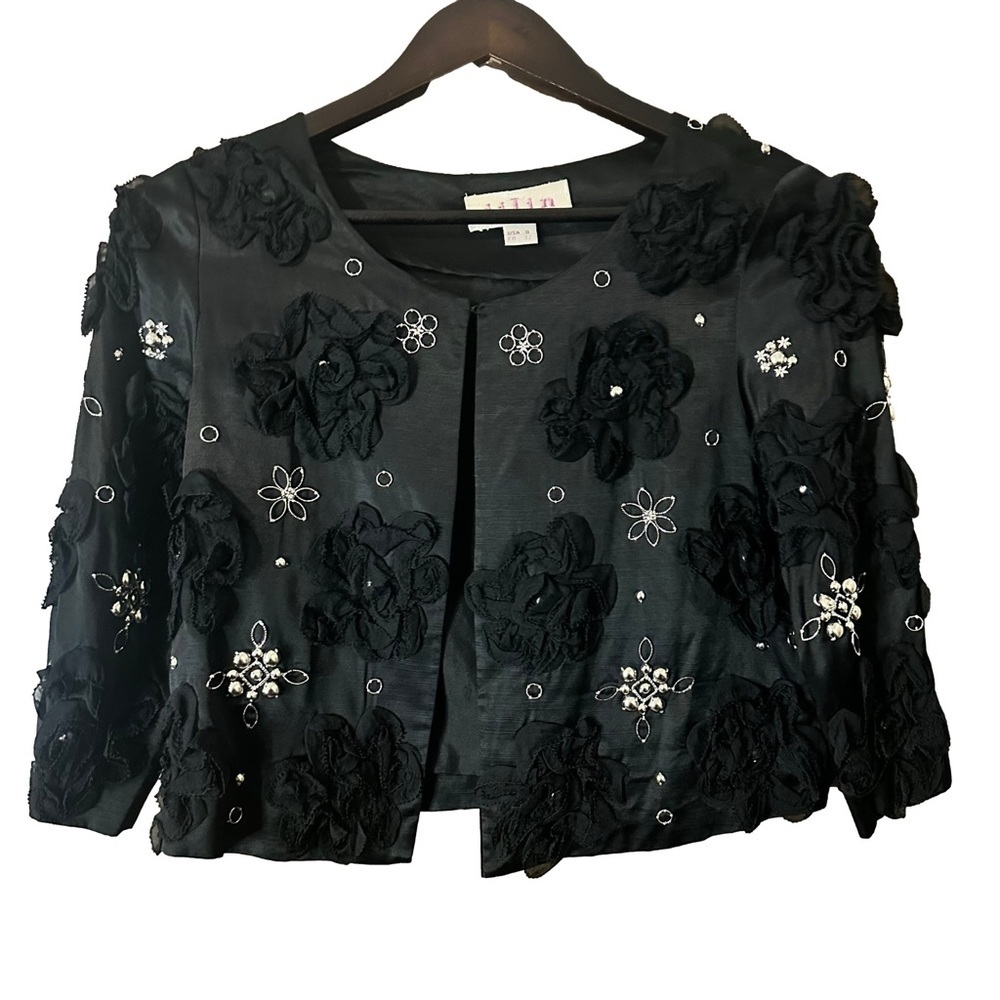 iiJin Elegant Black Floral Embellished Rhinestones Flowers Hook Close Jacket 0